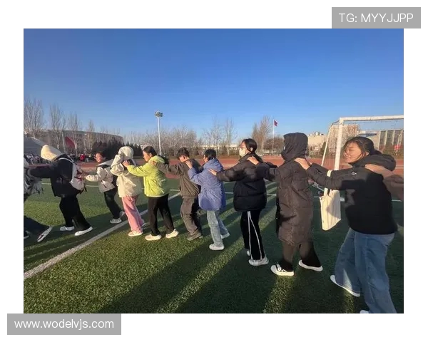 斯潘塞批评垫底队过于重视身体素质忽视技巧引发勇媒无奈反应